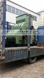 SCF1000*1000型號煤矸石粉碎機發貨現場